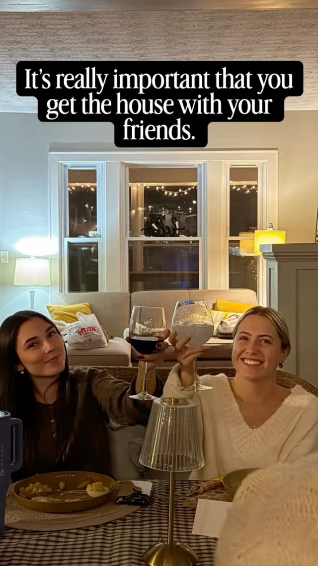 College goes fast. Get the house with your friends. ✨ #GoldZoneRentals #KentState #KSU #KentStateLife #StudentHousing #CollegeLiving